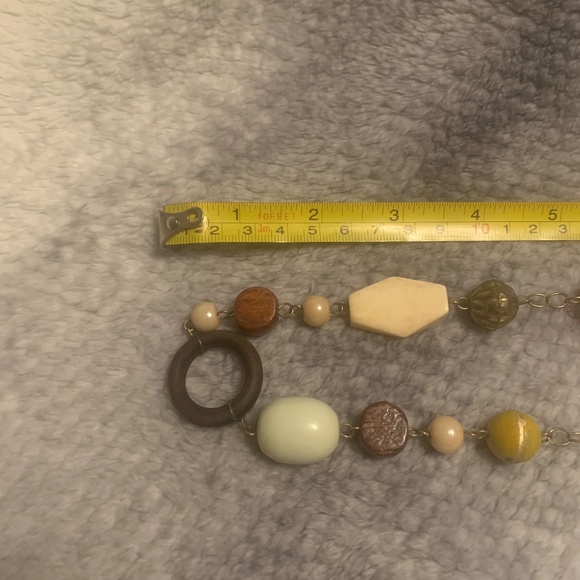 Boldly Beautiful Necklace - Picture 3 of 4